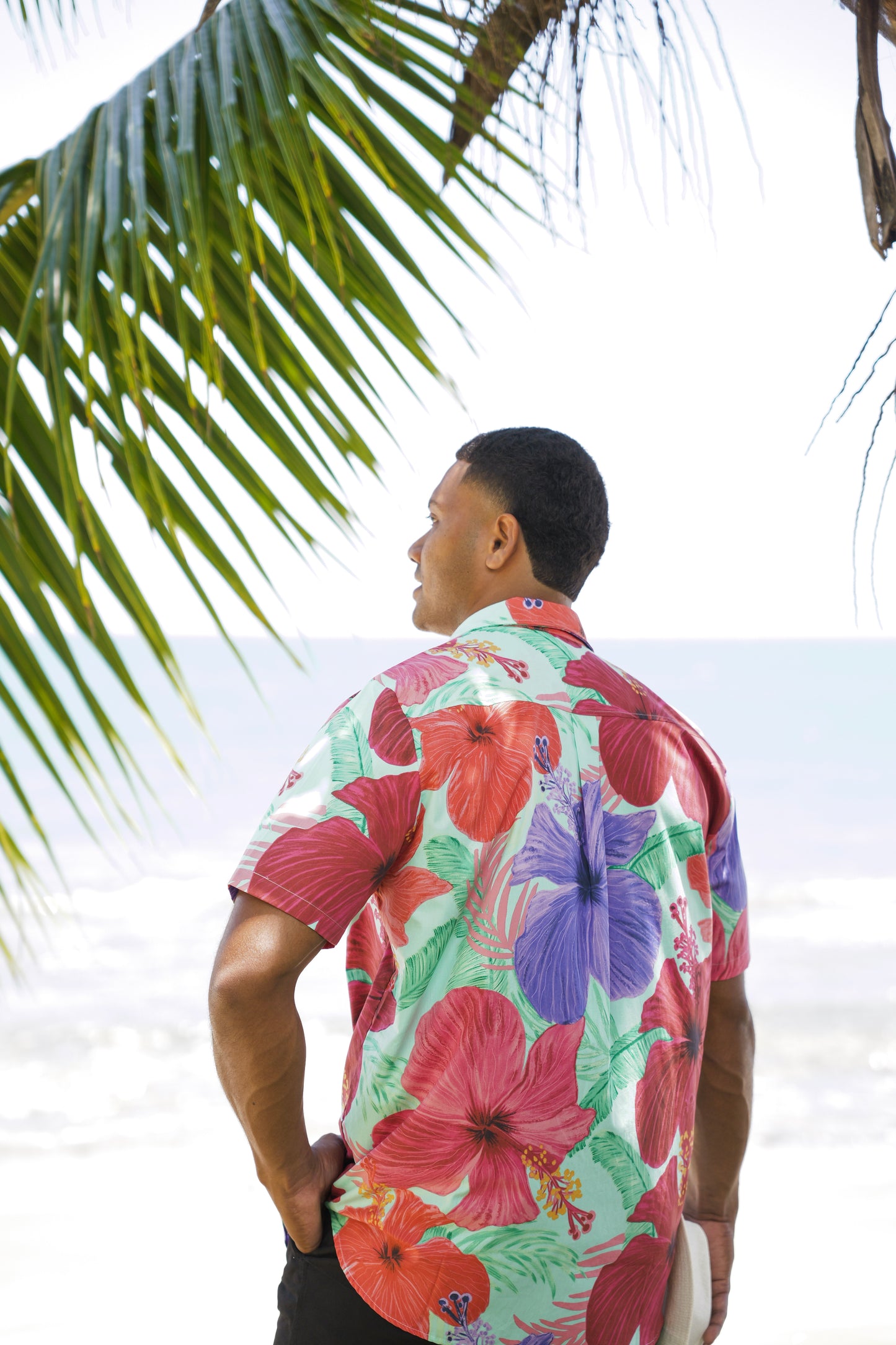 Blooming Hibiscus - Short Sleeve Men's Shirt